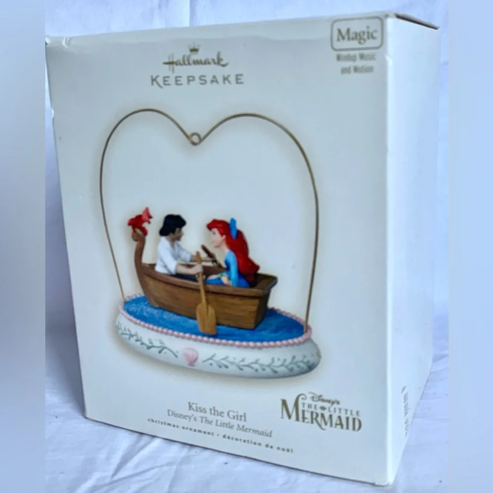 2007 Kiss the Girl Disney Little Mermaid Magic Princess  Hallmark QXD4289 - Picture 2 of 8